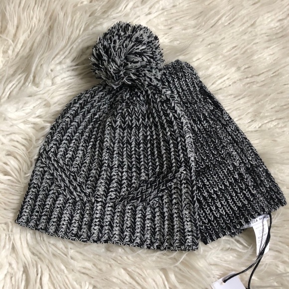 Rebecca Minkoff Gray Marled Pom Pom Beanie & Arm Warmer Glove Set O/S NWT main image 7